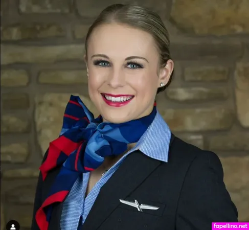 Jetting Julia OnlyFans Thumbnail #d2nWDAeBxt