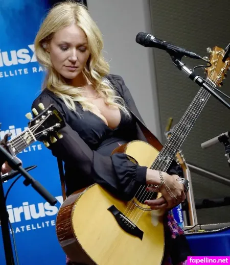 Jewel Kilcher OnlyFans Thumbnail #qe48JoDzCl