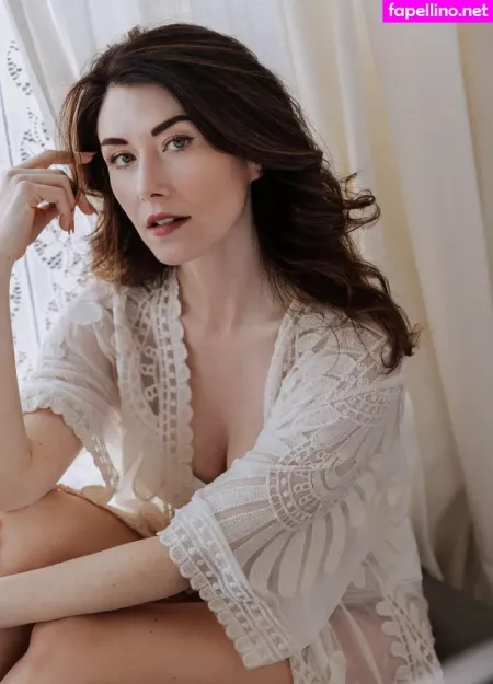 Jewel Staite OnlyFans Thumbnail #rtMIAIZSUD