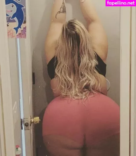 Jewell641968 OnlyFans Thumbnail #8uvDLbz6m4