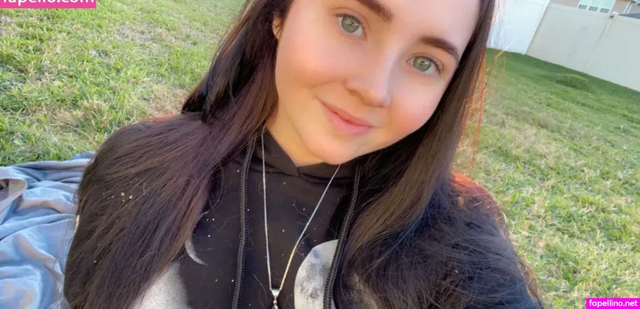 Jewelmegan 2 OnlyFans Thumbnail #AUN1f0Z9vw