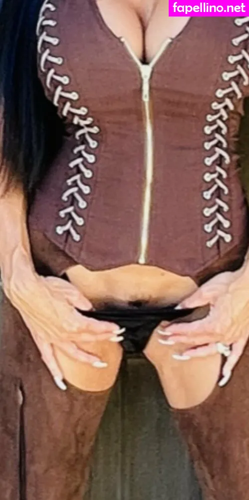jewels_jade_studios, jewels_jade_vip Nude Leaked OnlyFans Photo #mP9ldXiWrA