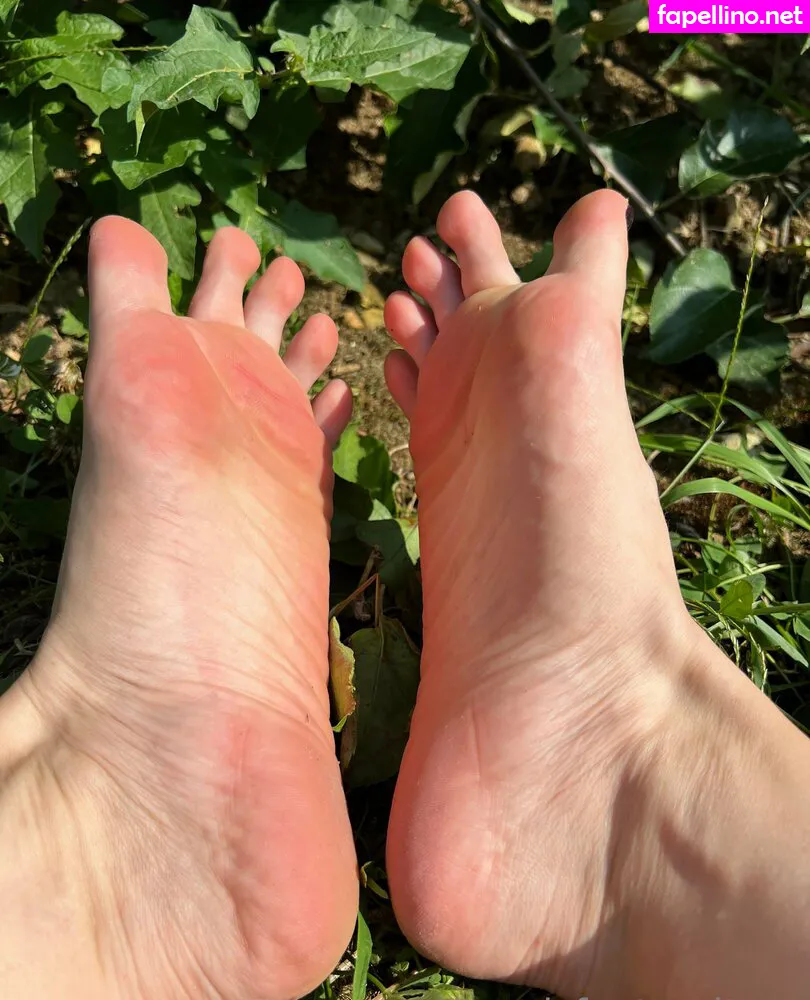 jewelsfeetandtoes, toelover__ Nude Leaked OnlyFans Photo #IOZTLNYpPf