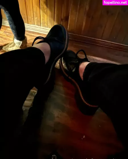 Jewelsfeetandtoes OnlyFans Thumbnail #KtDcTCKTbk