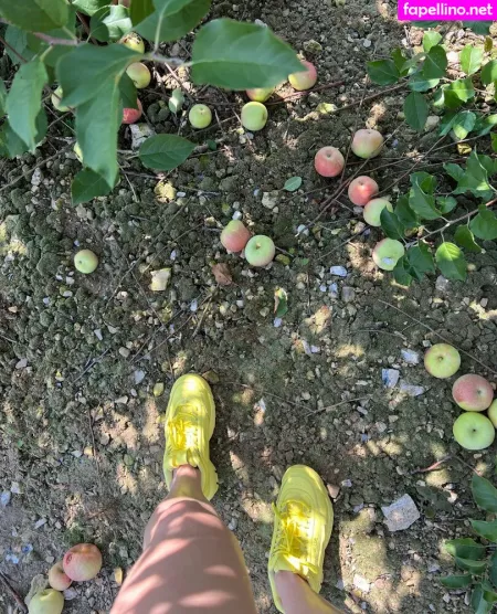 Jewelsfeetandtoes OnlyFans Thumbnail #NMwHARWp3J