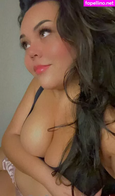 Jewlieah OnlyFans Thumbnail #5lVwyQxm5j
