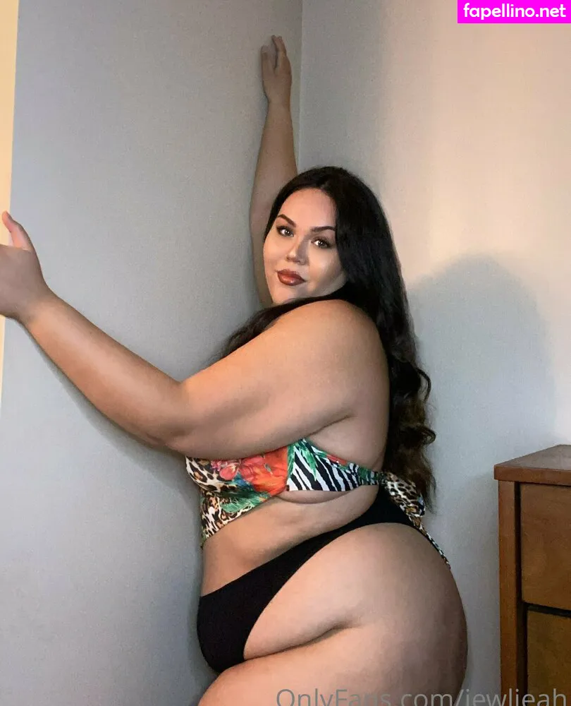 https:, jewlieah, jewlieahofficial Nude Leaked OnlyFans Photo #85KnthkHw6