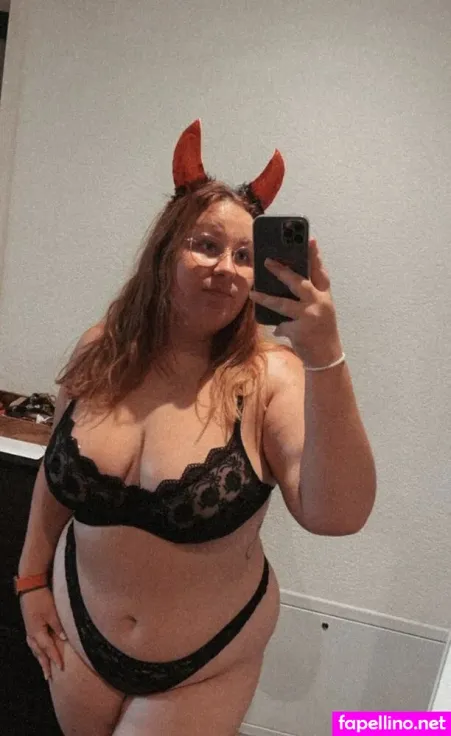 Jexxy19 OnlyFans Thumbnail #T5xVFYRSkt