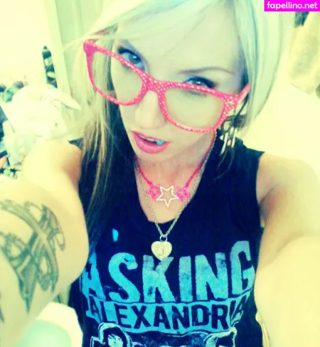 Jez Jadenth OnlyFans Thumbnail #1H8eRNNoAH