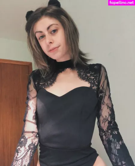 Jezebellefree OnlyFans Thumbnail #2CrN9CuhJF