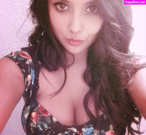 Jezz Angeles OnlyFans Thumbnail #ioWcuWoAtw