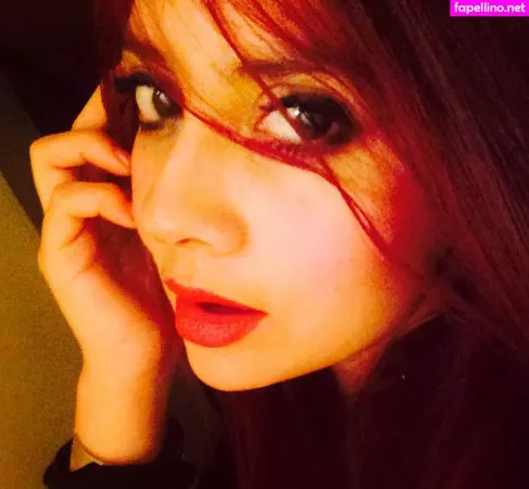 Jezz Angeles OnlyFans Thumbnail #oKyyndZBPy