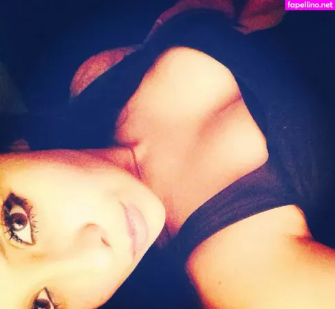 Jezz Angeles OnlyFans Thumbnail #wkWyiw6wpo