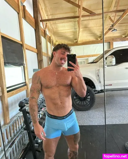 Jfit98 1 OnlyFans Thumbnail #0aEPPJXvsh