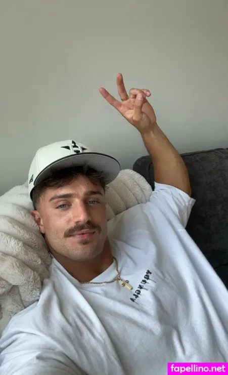 Jfit98 1 OnlyFans Thumbnail #Bqdo80zj8u