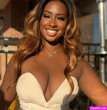 Jharionne Main Profile Photo