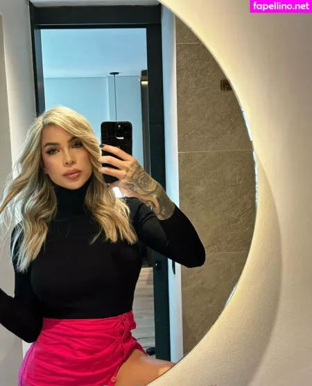 Jhennagreey OnlyFans Thumbnail #TYe5m76x2t