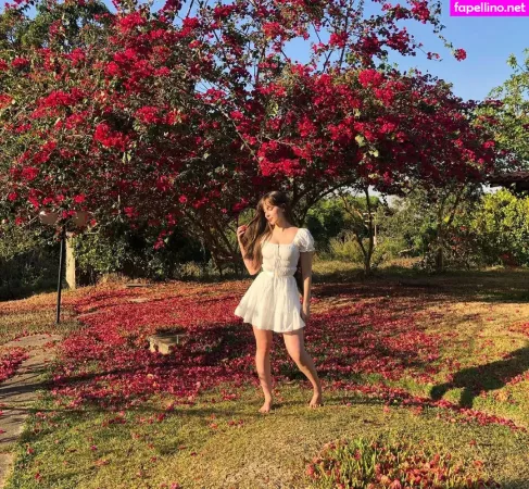 Jhulia Pimentel OnlyFans Thumbnail #aXzbMXXFhZ