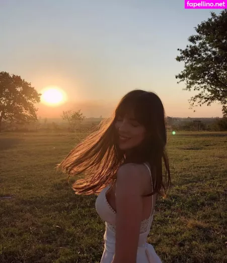 Jhulia Pimentel OnlyFans Thumbnail #km7qWMjg3S