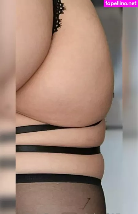 Jiaojiaosquats OnlyFans Thumbnail #LpfYAjYzUA