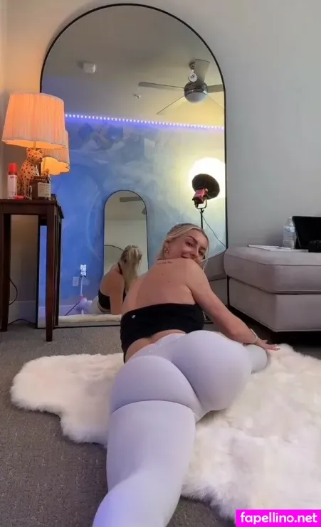 Jiggly Jessicaa 1 OnlyFans Thumbnail #SeLCSEyeat