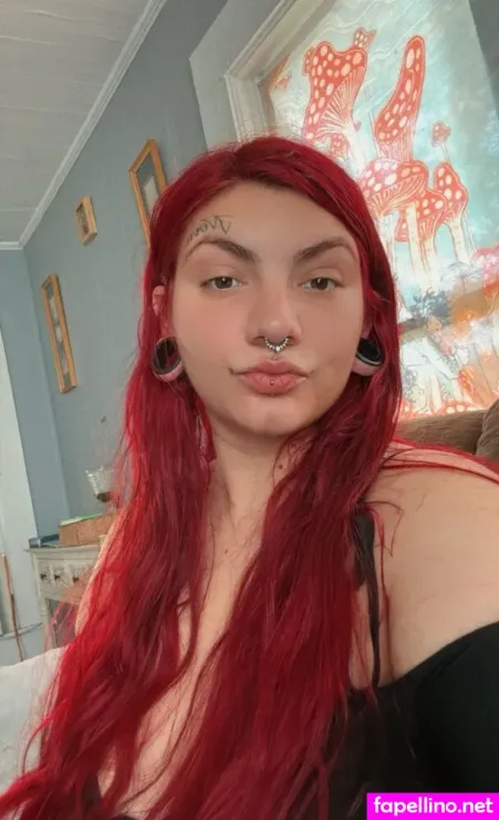 Jigglybaby1998 OnlyFans Thumbnail #BWte1YJxE1