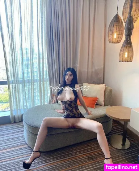 Jijiguowang555 OnlyFans Thumbnail #sjH1et4wj1