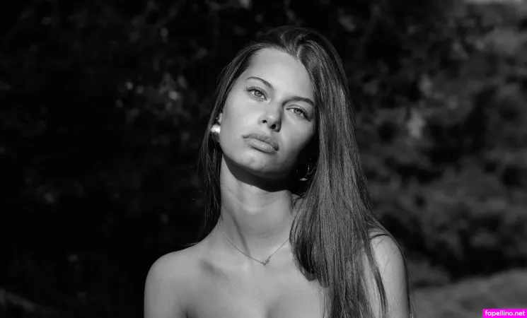 Jil Gerwe OnlyFans Thumbnail #H8S0oiFREH