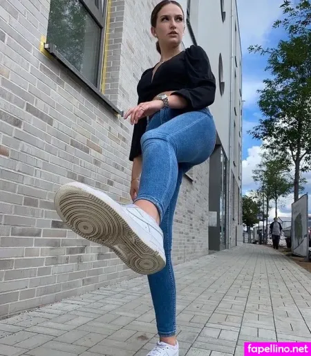 Jill Lua OnlyFans Thumbnail #BlhktDgVCr