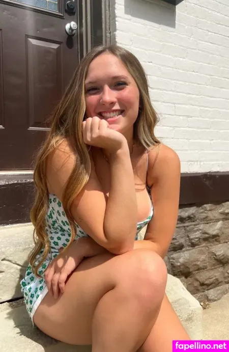 Jill Smith OnlyFans Thumbnail #8lQIcgbesf