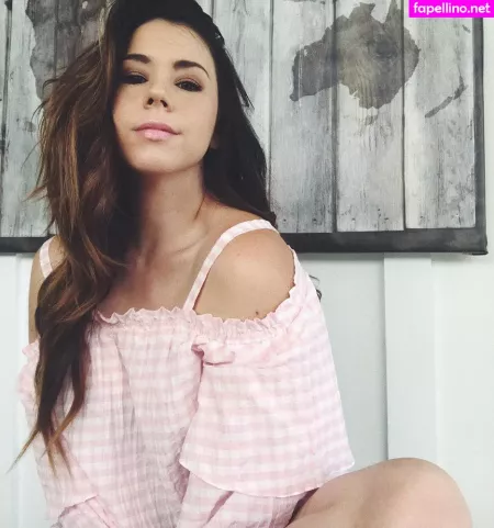 Jillian Rose Reed OnlyFans Thumbnail #A3xJbu9nKg