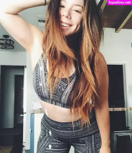 Jillian Rose Reed OnlyFans Thumbnail #EKfnf0teXo