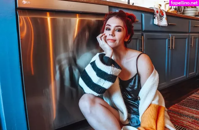 Jillian Rose Reed OnlyFans Thumbnail #PoDOK6vbe4