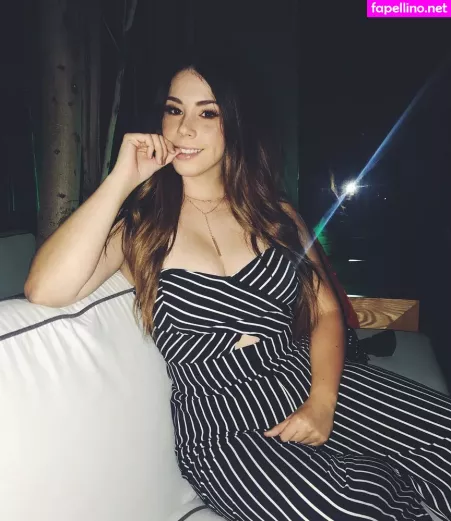 Jillian Rose Reed OnlyFans Thumbnail #t2ms4rxSsN