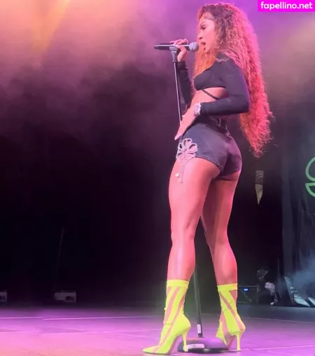 Jilly Anais OnlyFans Thumbnail #G8YcgKK9sv