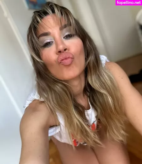 Jimena Baron OnlyFans Thumbnail #dtv1KXEFVI