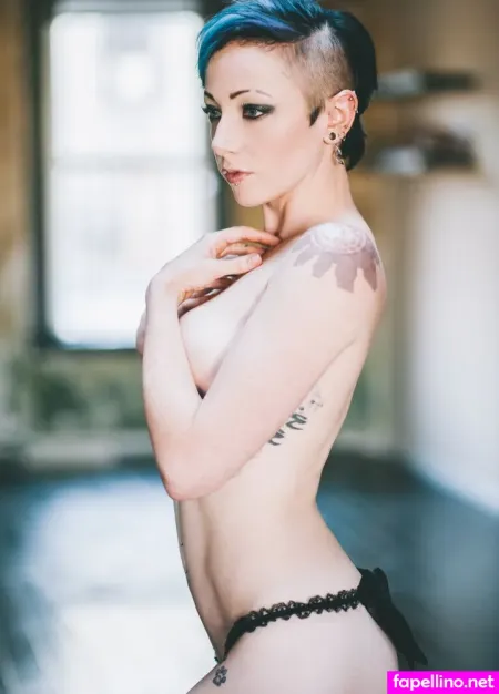 Jin N Tonic OnlyFans Thumbnail #47FkVEZMb3