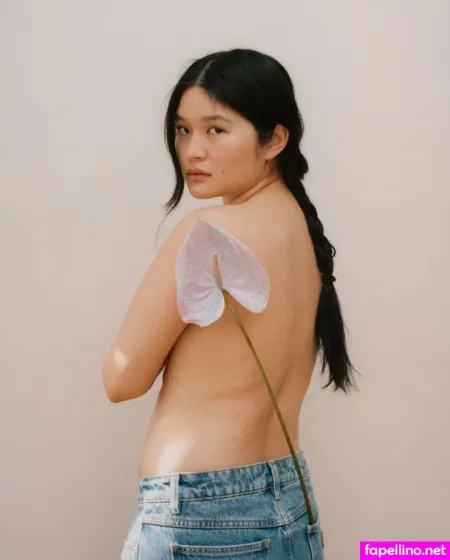 Jing Wang OnlyFans Thumbnail #EApY1hvQ0e