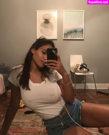 Jinna Cabrera OnlyFans Thumbnail #AUGr2v0lzv