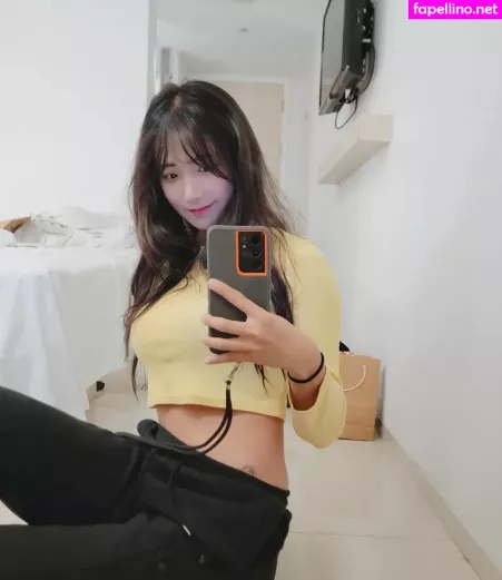 Jinnytty 1 OnlyFans Thumbnail #493s3jg74V