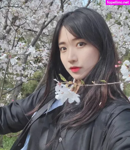Jinnytty 1 OnlyFans Thumbnail #Ktlc3TCNXb