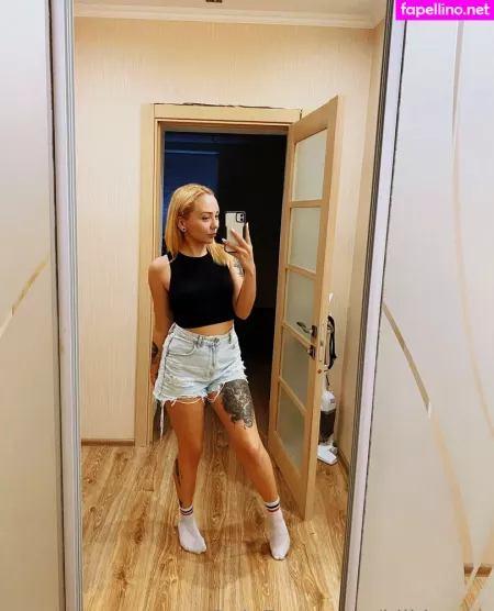 Jinx Roses OnlyFans Thumbnail #0CSidfaxdx