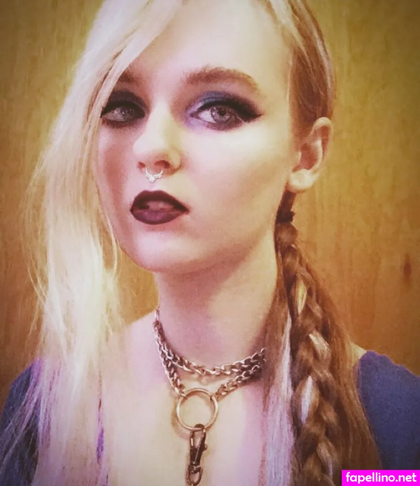 Undeadgothling, heyxbean, jinxxybean Nude Leaked OnlyFans Photo #OEh93XaYmM