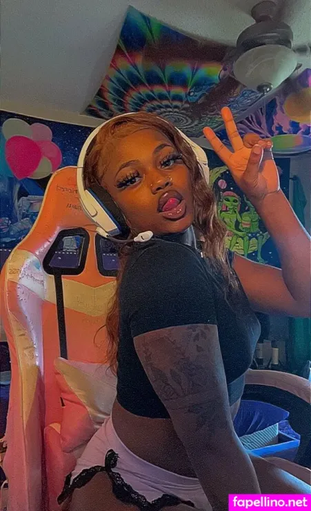 Jinzahfree OnlyFans Thumbnail #t65LTKGzF9