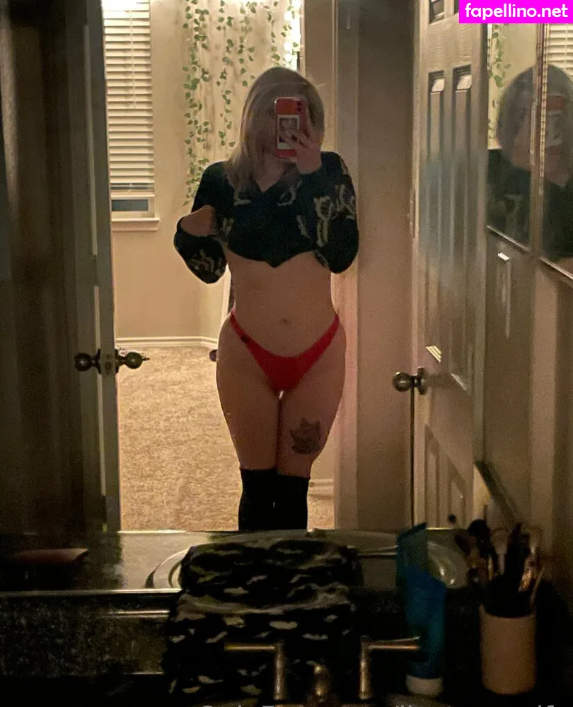 jisatsu.waifu, jisatsuwaifu Nude Leaked OnlyFans Photo #pO7wIT2phC