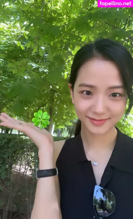 Jisoo OnlyFans Thumbnail #kNujaCODdj