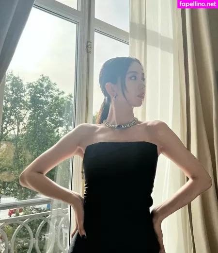 Jisoo OnlyFans Thumbnail #t2TLwsbUwb