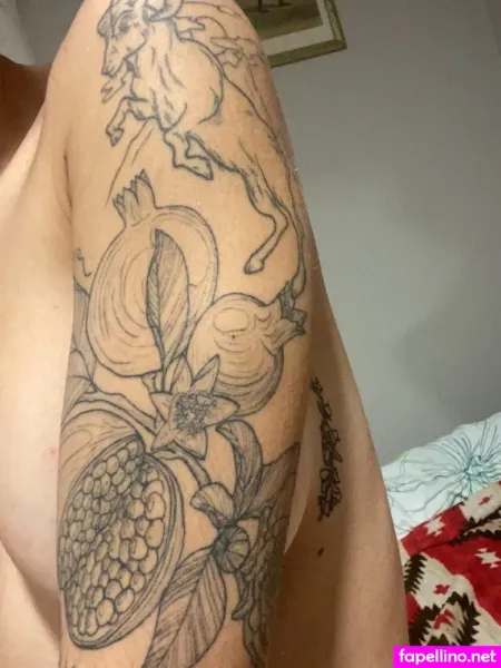 Jiweenie OnlyFans Thumbnail #0vcGiHWQZ5