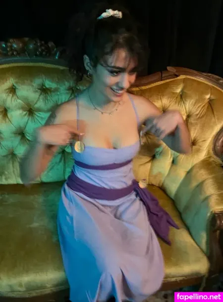 Jiweenie OnlyFans Thumbnail #RdKrP9POoN