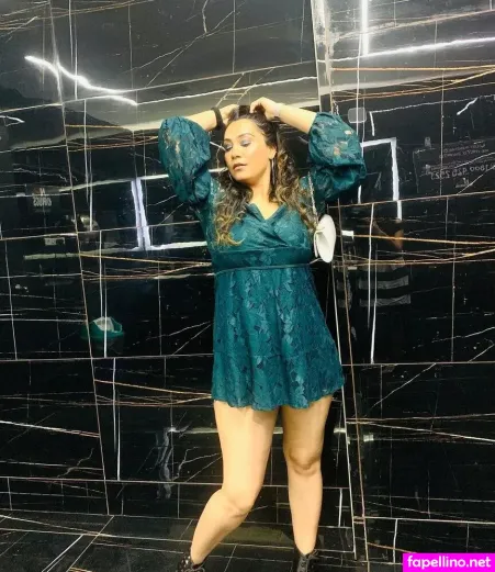 Jiya Popat OnlyFans Thumbnail #RMbS9g6F4A